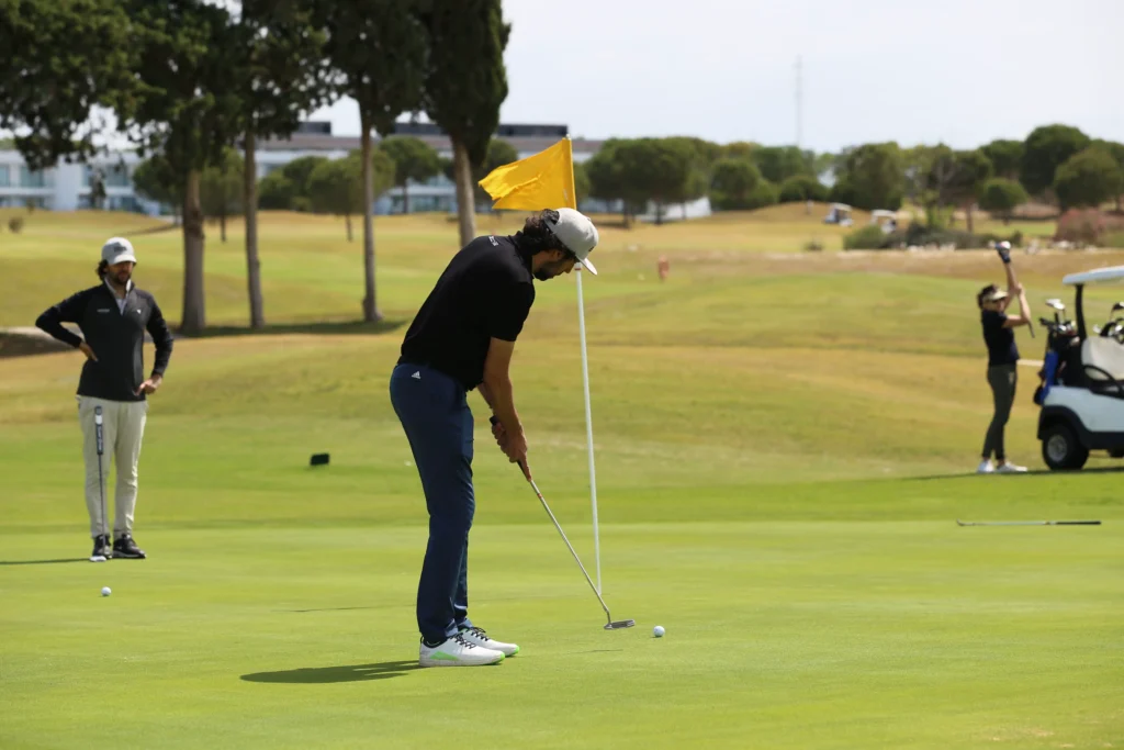 Hoyo a hoyo - Par 71 1 Villanueva Golf, Campo de Golf y Croquet. Club social en Cádiz Hoyo - Campo de golf
